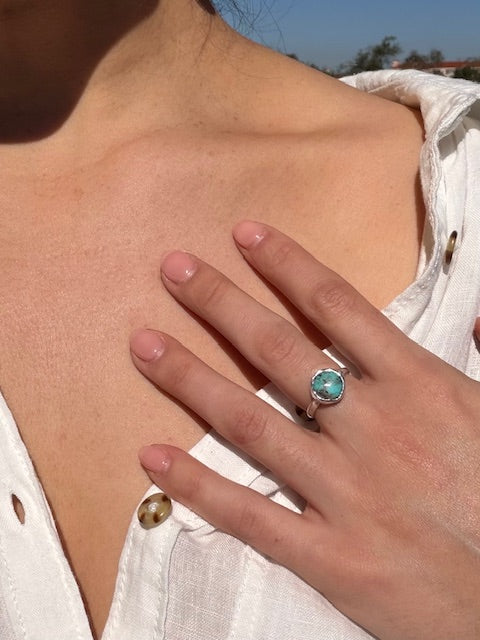 Handcrafted round "Kingsman" turquoise silver ring