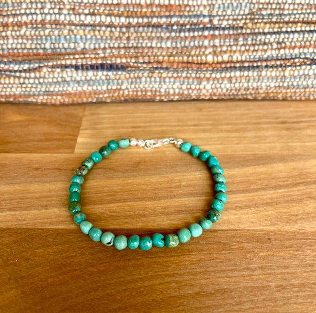 turquoise beaded bracelet