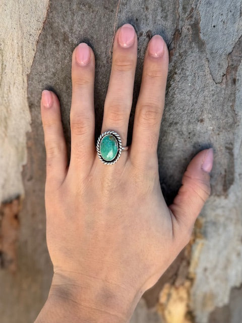 Handcrafted oval "Nacozari" turquoise ring