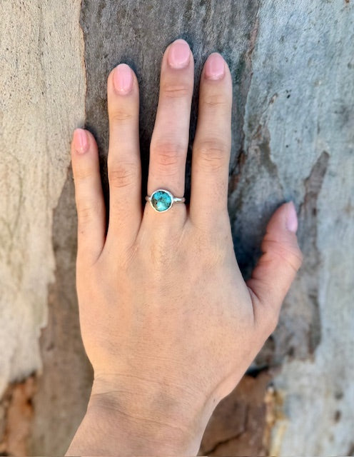 Handcrafted round "Kingsman" turquoise silver ring