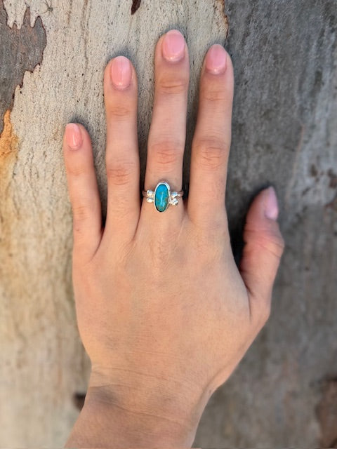 Handcrafted oval "Kingman" turquoise silver ring