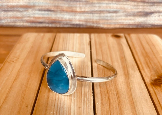 Owyhee Blue Opal pear shape cuff